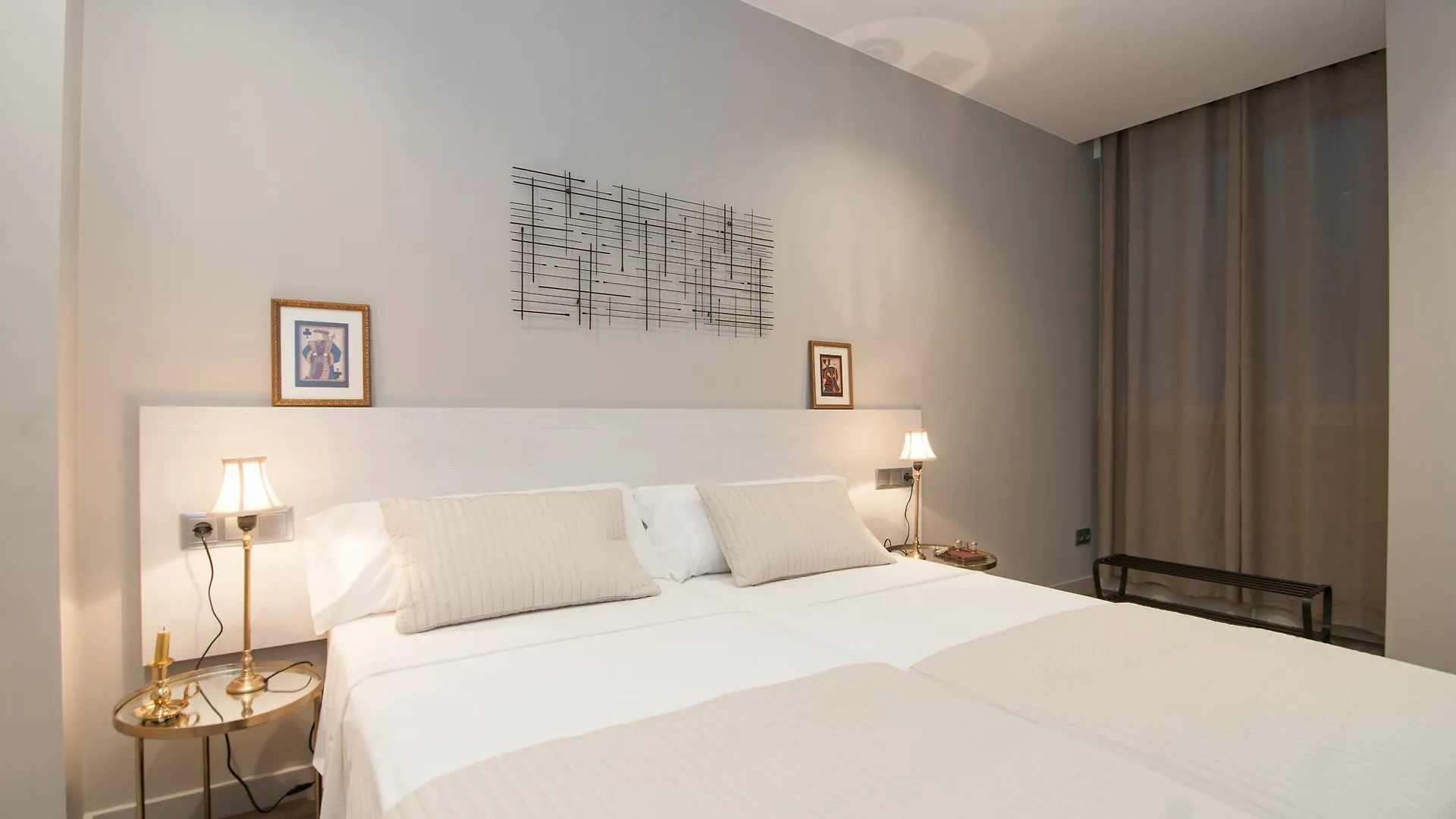 Montaber Apartments - Sagrada Familia Barcelona